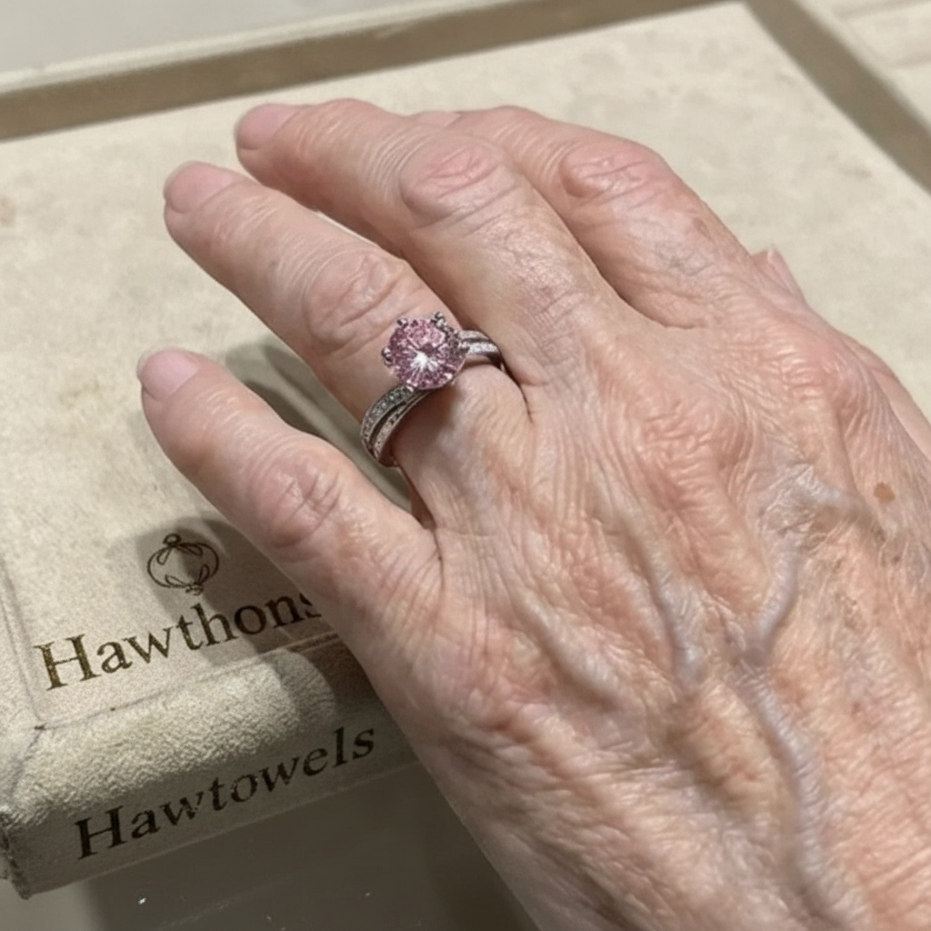 Moonlit Pink Contour Ring | White Gold
